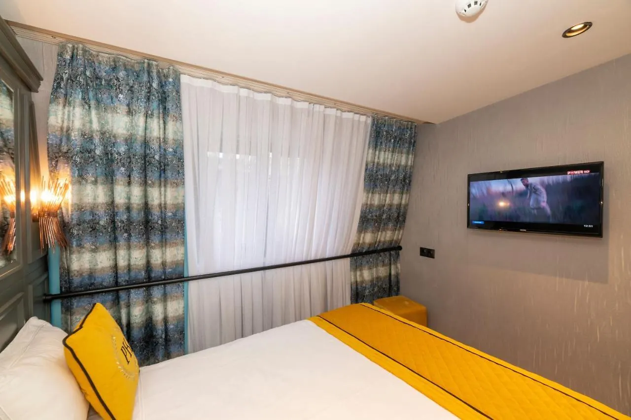 Peri Hotel Taksim location